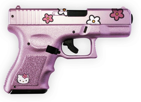 hello-kitty-pink-gun